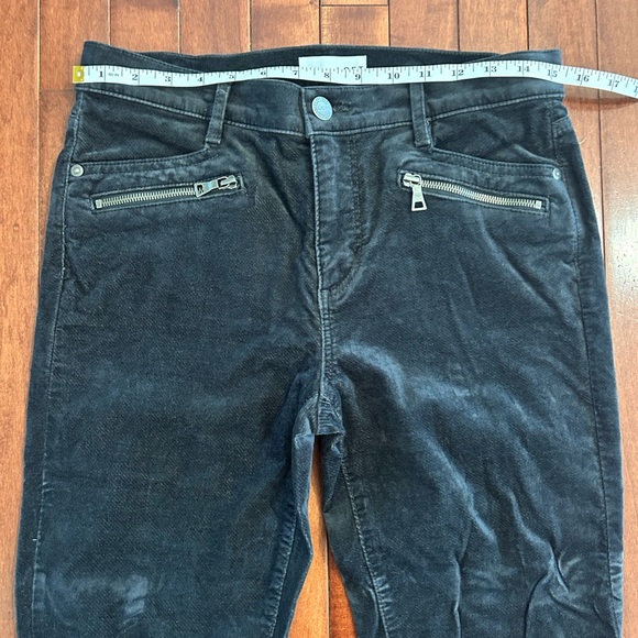 LOFT Women’s Washed Black Velvet Skinny Jeans with Zipper Accents Size 6 - Picture 5 of 9